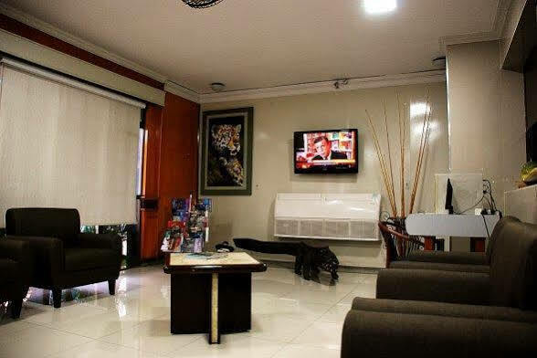 Santa Monica Palace Hotel كورومبا المظهر الخارجي الصورة