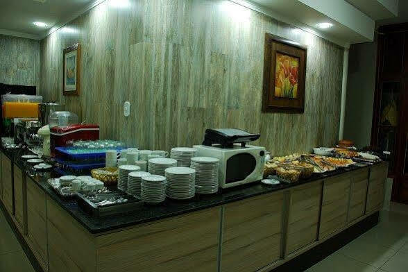 Santa Monica Palace Hotel كورومبا المظهر الخارجي الصورة